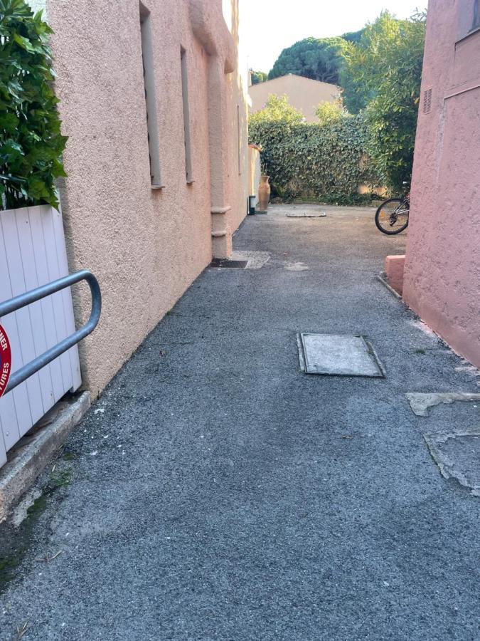 Superbe Emplacement , Terrasse Et Parking! Saint-Tropez Exterior foto